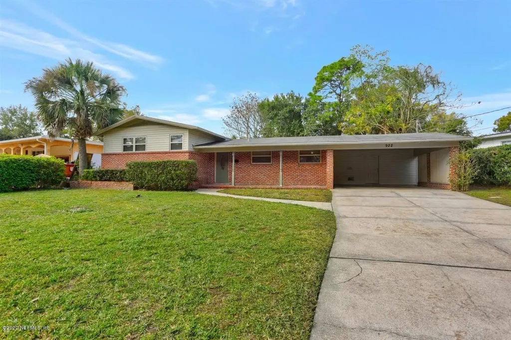 922 Brookmont Avenue E Jacksonville FL 32211