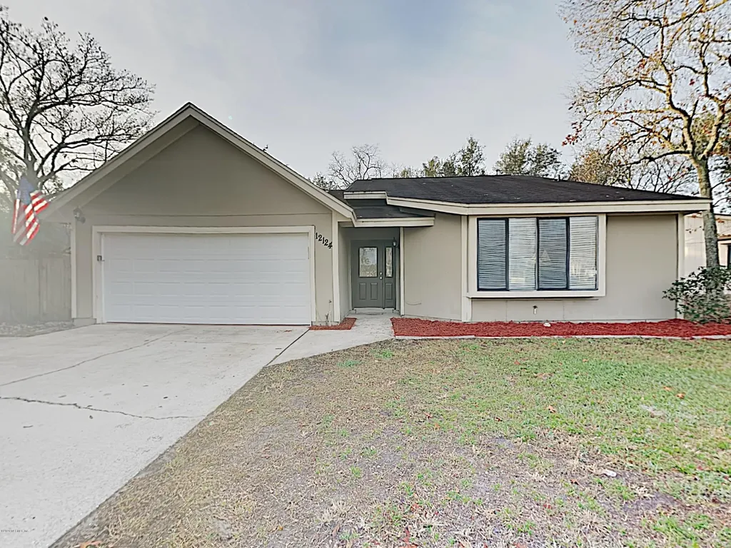 12124 Roundham Lane N Jacksonville FL 32225