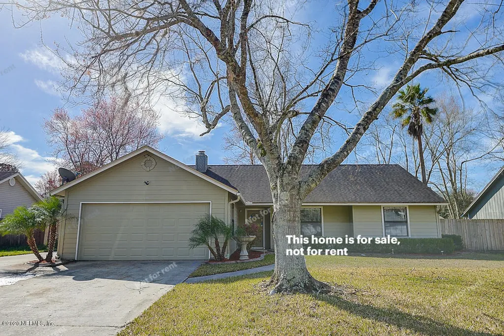 1324 Bee Street N Orange Park FL 32065