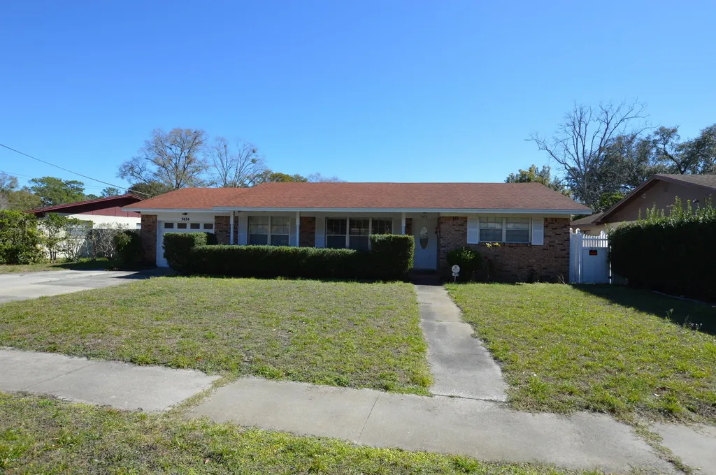 7474 Golden Grove Road N Jacksonville FL 32244