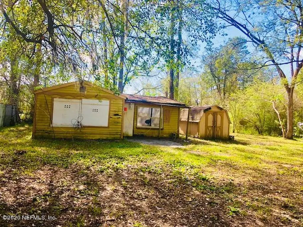 8576 Osteen Street Jacksonville FL 32210