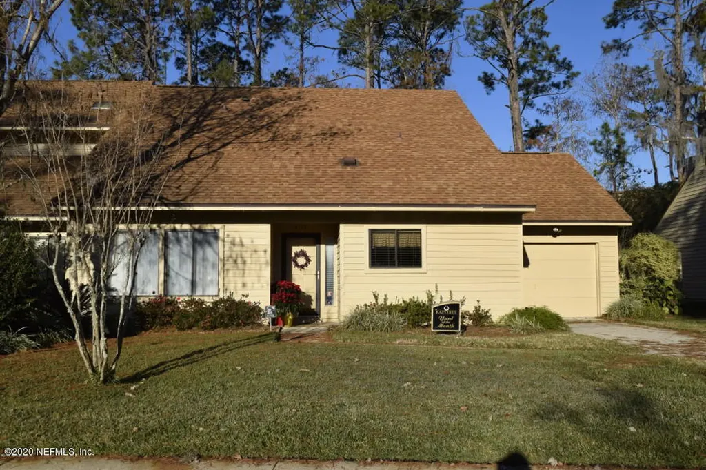 4117 Hanging Moss Court Jacksonville FL 32257