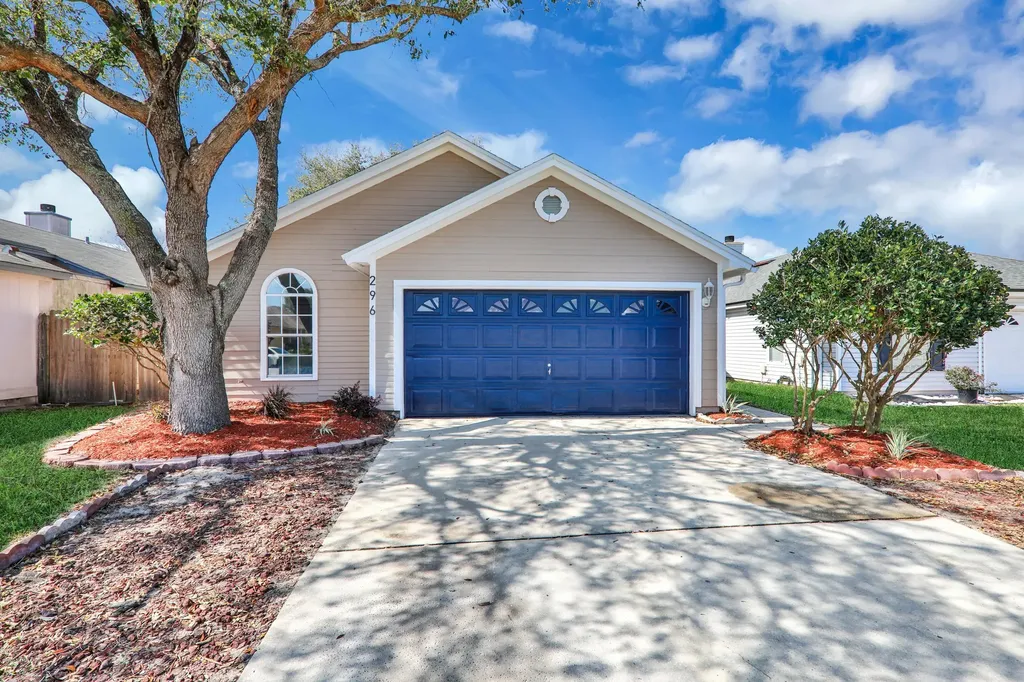 296 Carriann Cove Trail W Jacksonville FL 32225