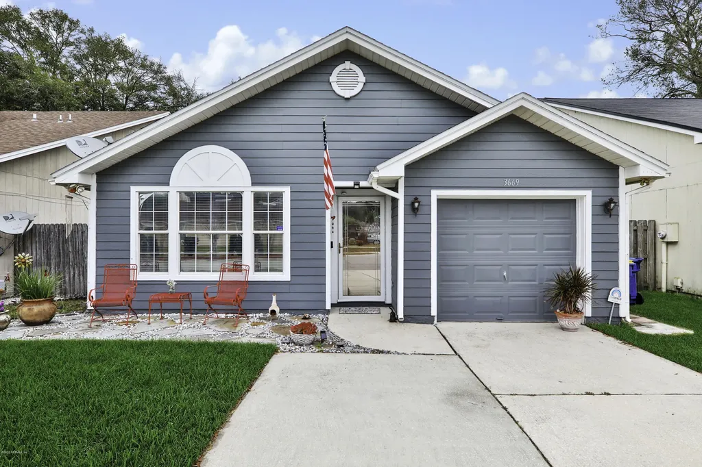 3669 Caroline Vale Boulevard Jacksonville FL 32277