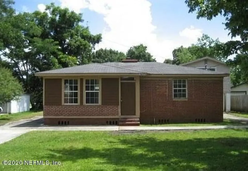 3324 Sunnybrook Avenue N Jacksonville FL 32254