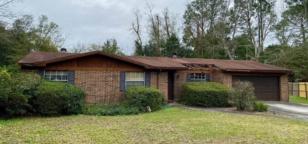 8199 Cholo Trail Jacksonville FL 32244