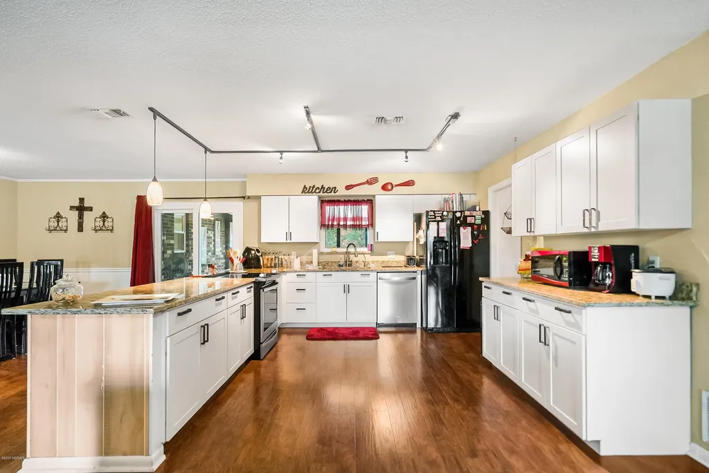 5141 Warsdale Court Jacksonville FL 32217