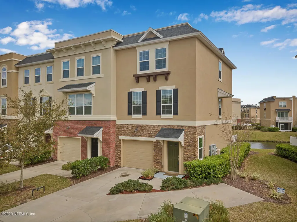 4312 Ellipse Drive Jacksonville FL 32246