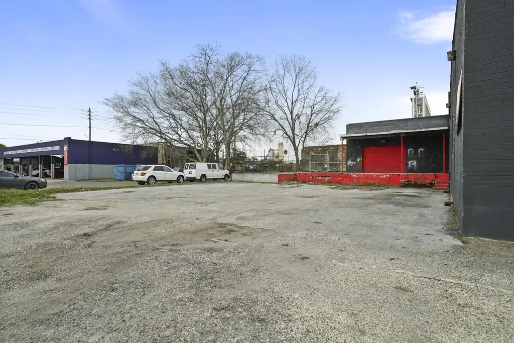 5042 W Beaver Street Jacksonville FL 32254