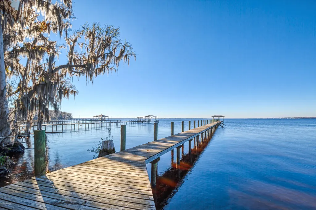 2195 County Road 13 S Elkton FL 32033