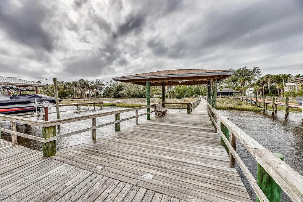 325 N Shipwreck Avenue Ponte Vedra FL 32081