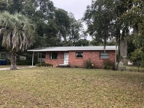 10601 Akers Drive N Jacksonville FL 32225