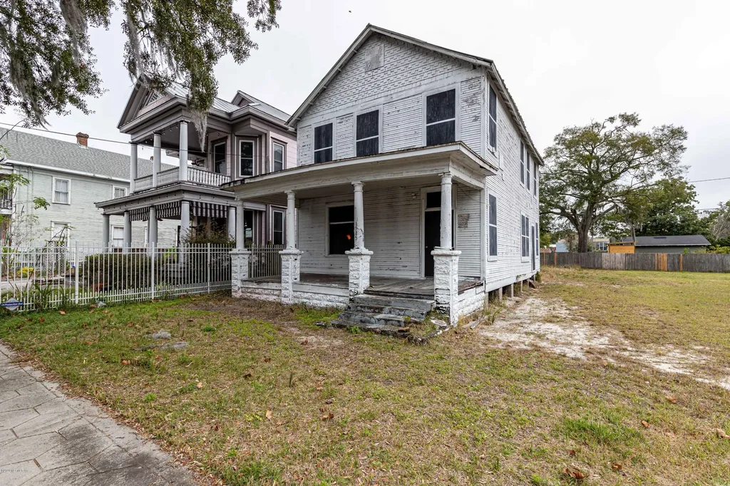 1325 N Laura Street Jacksonville FL 32206