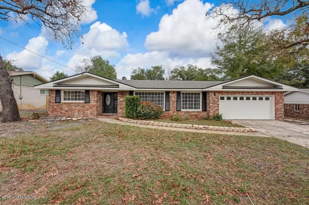 2043 Oakmont Drive Jacksonville FL 32211