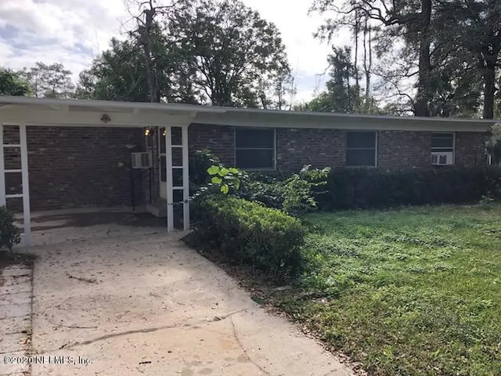 7838 Free Avenue Jacksonville FL 32211