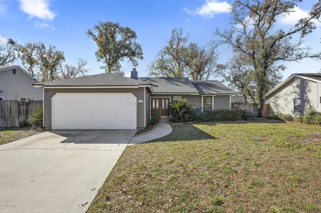 8472 Wessex Court Jacksonville FL 32244