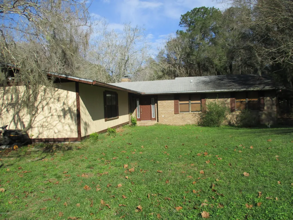 9451 SW 136th Street Starke FL 32091
