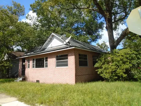1737 W 2nd Street Jacksonville FL 32209