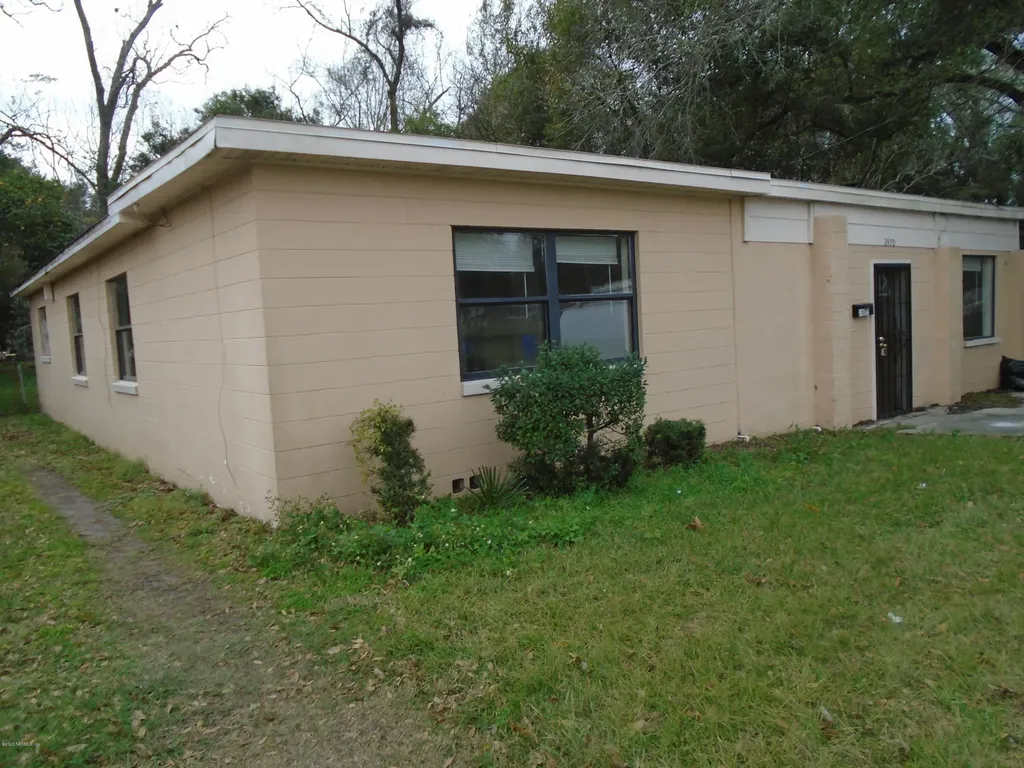 2470 Vernon Street Jacksonville FL 32209