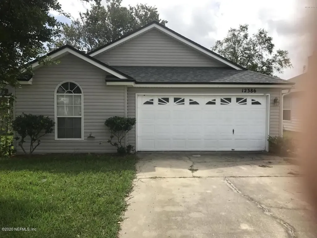 12386 Silent Brook Trail N Jacksonville FL 32225