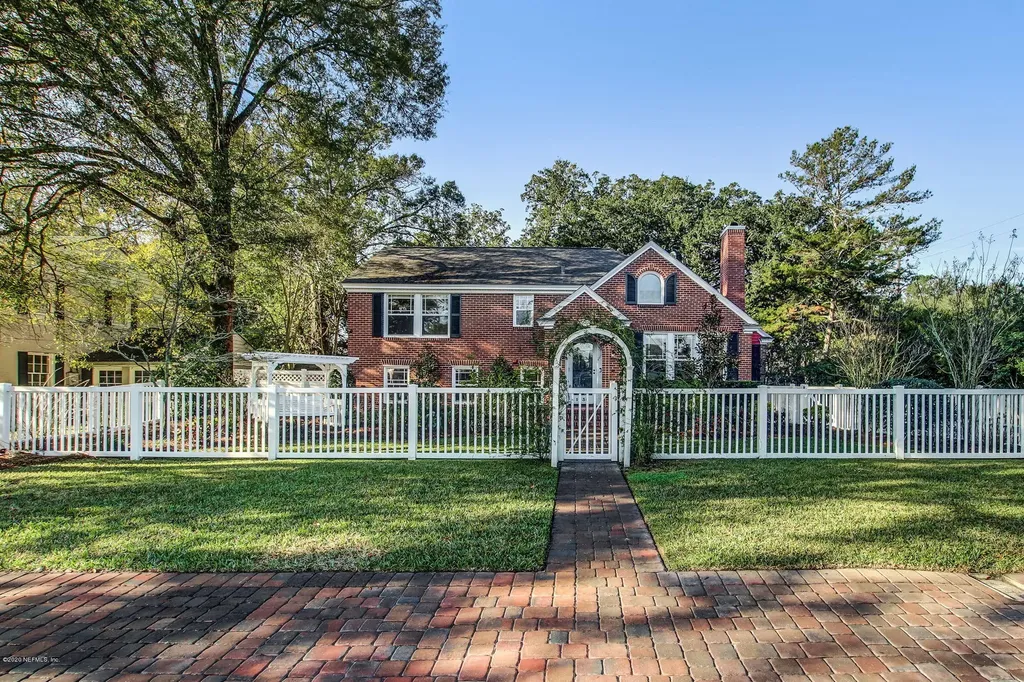 1730 Woodmere Drive Jacksonville FL 32210