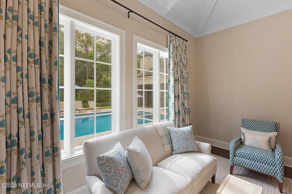 5329 Commissioners Drive Jacksonville FL 32224