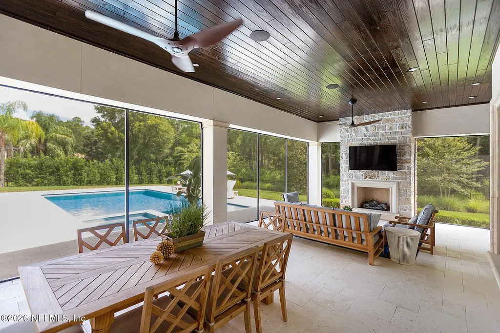5329 Commissioners Drive Jacksonville FL 32224