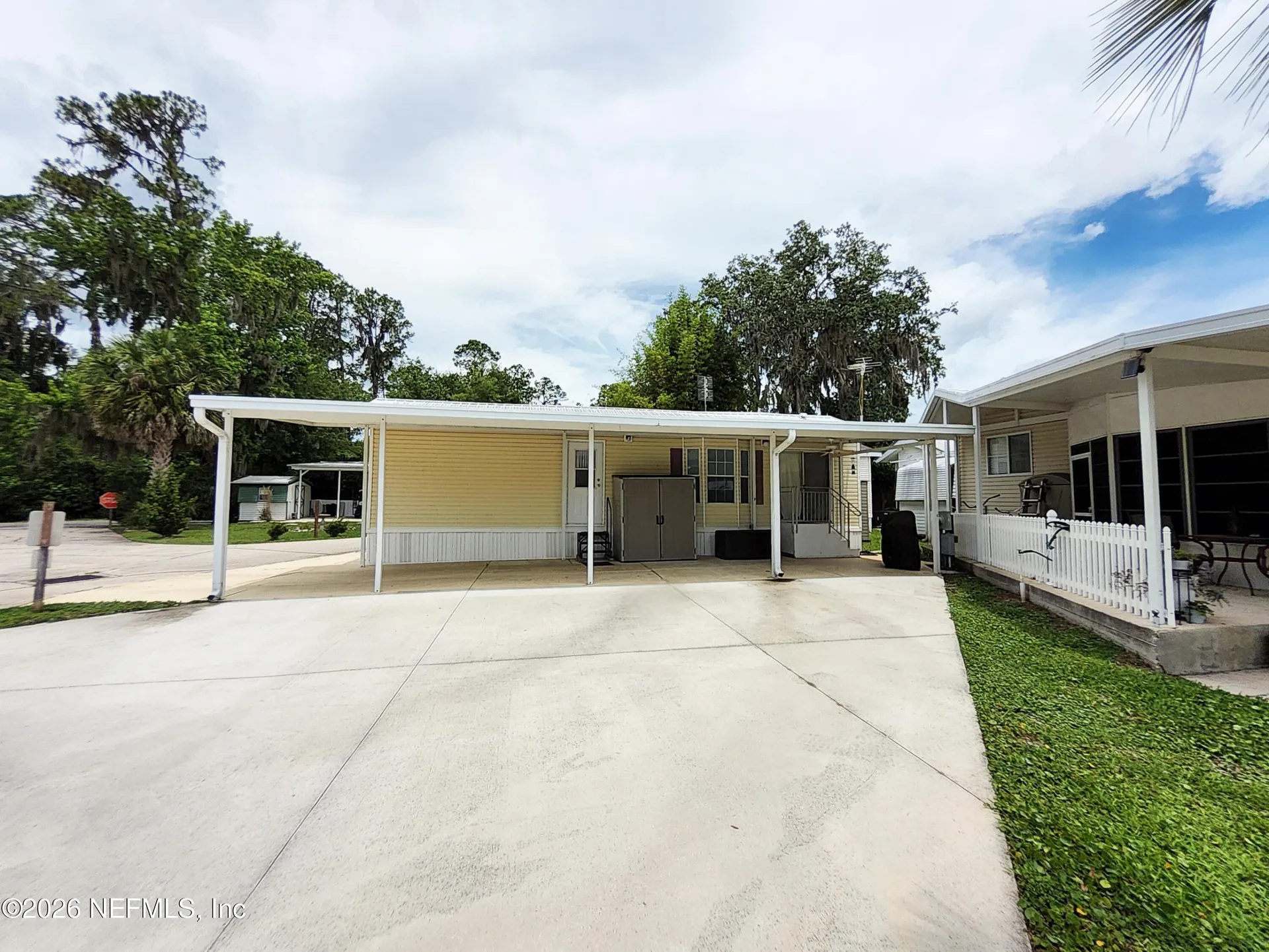1074 Front Street Welaka FL 32193