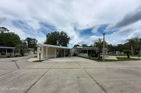 1074 Front Street Welaka FL 32193