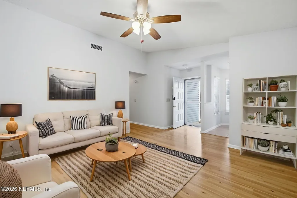 2633 Hidden Village Drive Jacksonville FL 32216