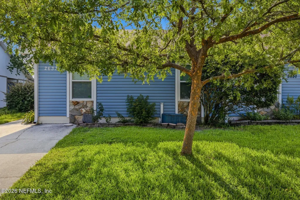 2633 Hidden Village Drive Jacksonville FL 32216