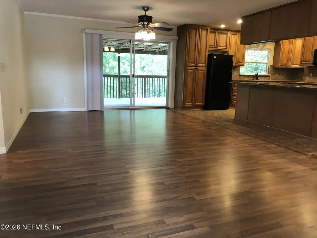 5406 Community Road Jacksonville FL 32207