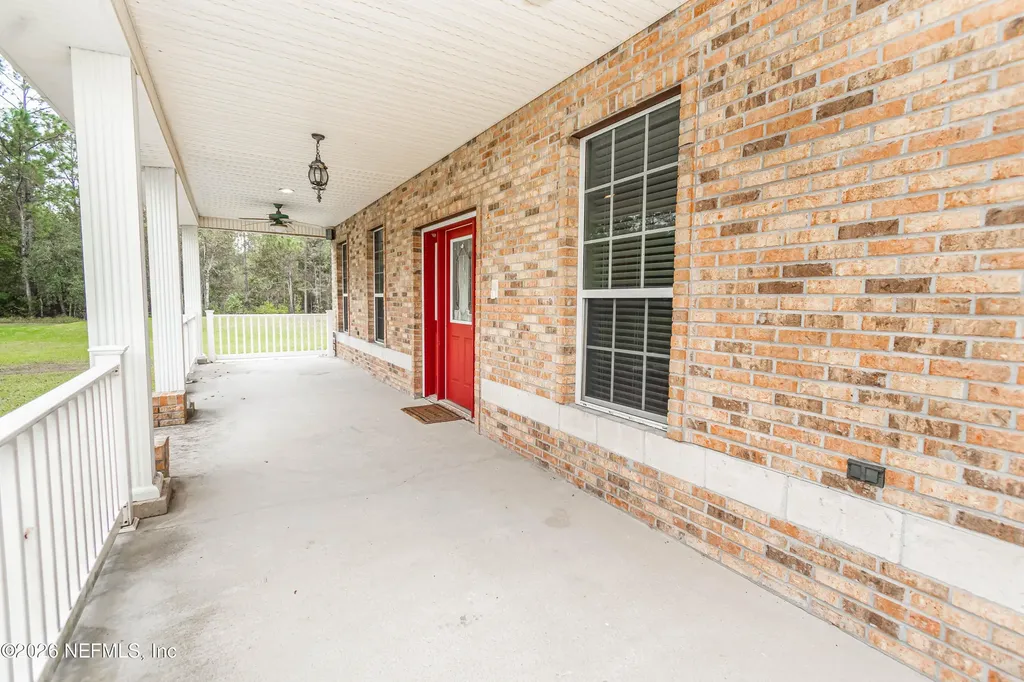 17442 S Tommy Road Glen St. Mary FL 32040