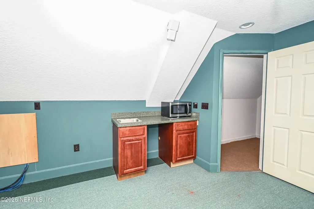 17442 S Tommy Road Glen St. Mary FL 32040
