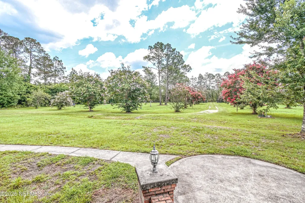 17442 S Tommy Road Glen St. Mary FL 32040