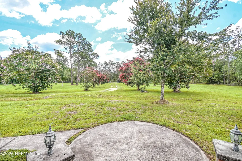 17442 S Tommy Road Glen St. Mary FL 32040