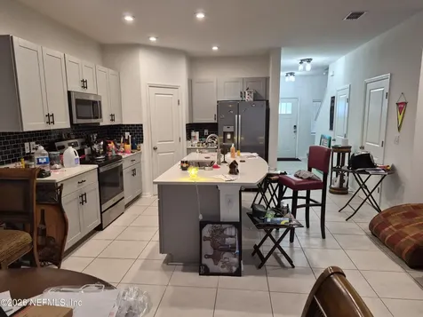 279 Henrys Bluff Place Jacksonville FL 32218