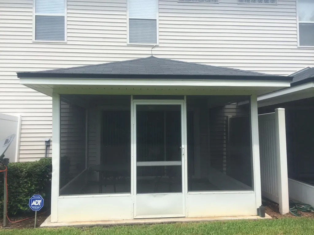 8584 Tower Falls Drive Jacksonville FL 32244