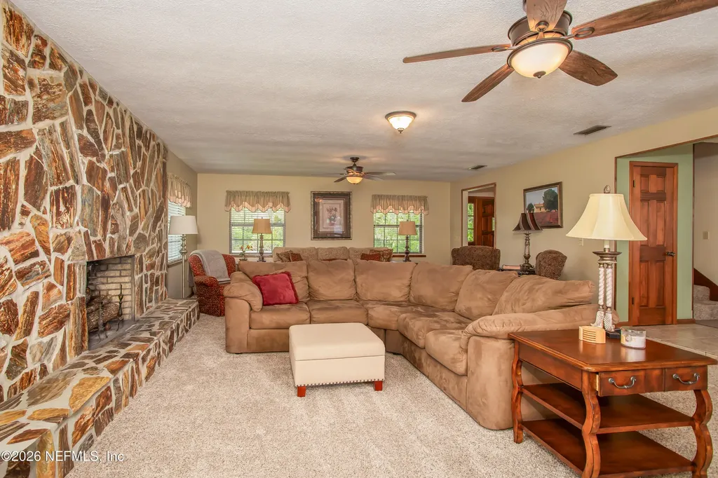 234 Lake Drive Florahome FL 32140