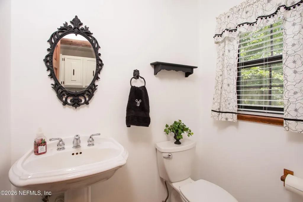 234 Lake Drive Florahome FL 32140