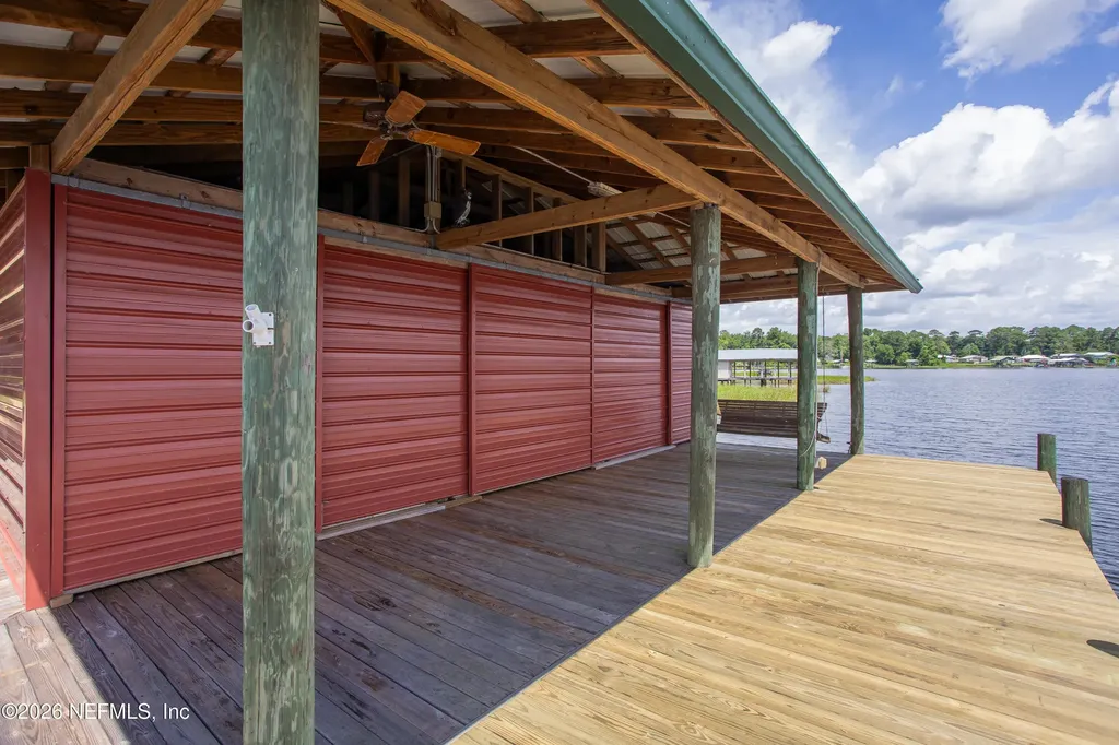 234 Lake Drive Florahome FL 32140