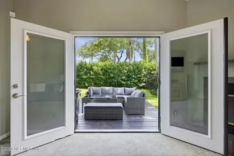 1139 Ruth Avenue Jacksonville Beach FL 32250