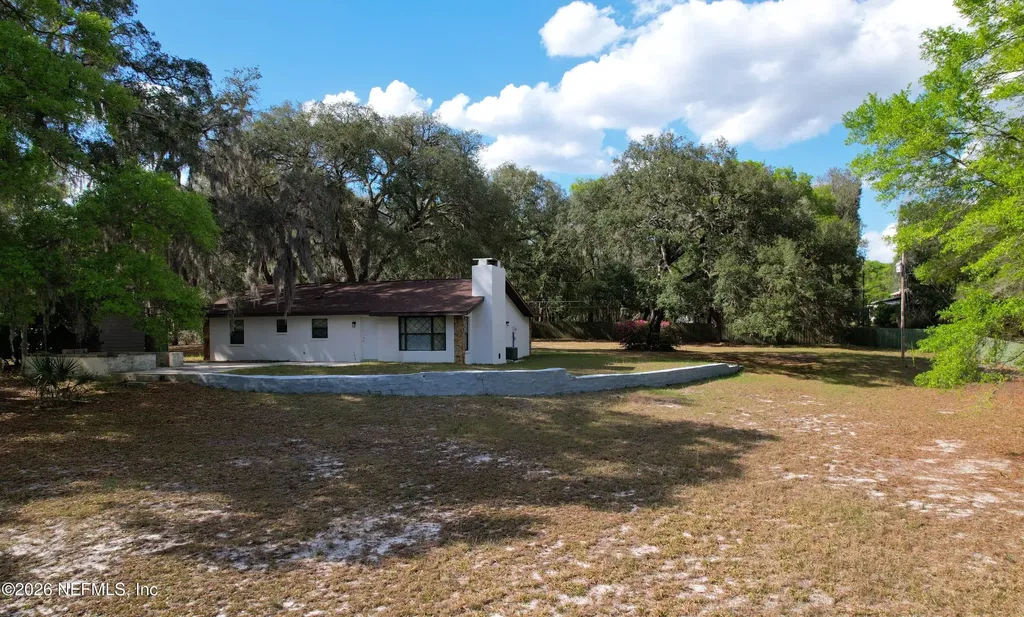 121 Serena Circle Melrose FL 32666