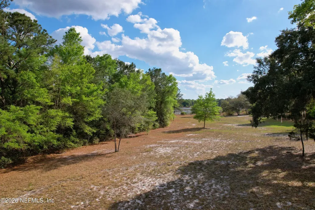 121 Serena Circle Melrose FL 32666