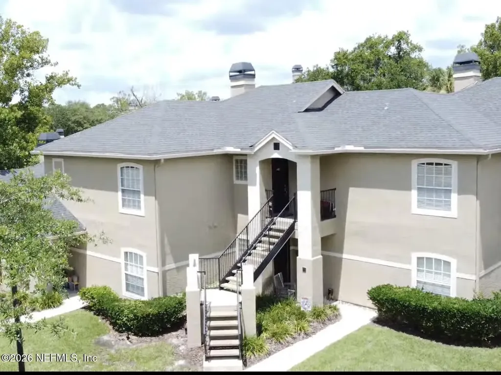 1701 The Greens Way Jacksonville Beach FL 32250