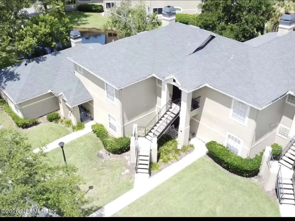 1701 The Greens Way Jacksonville Beach FL 32250