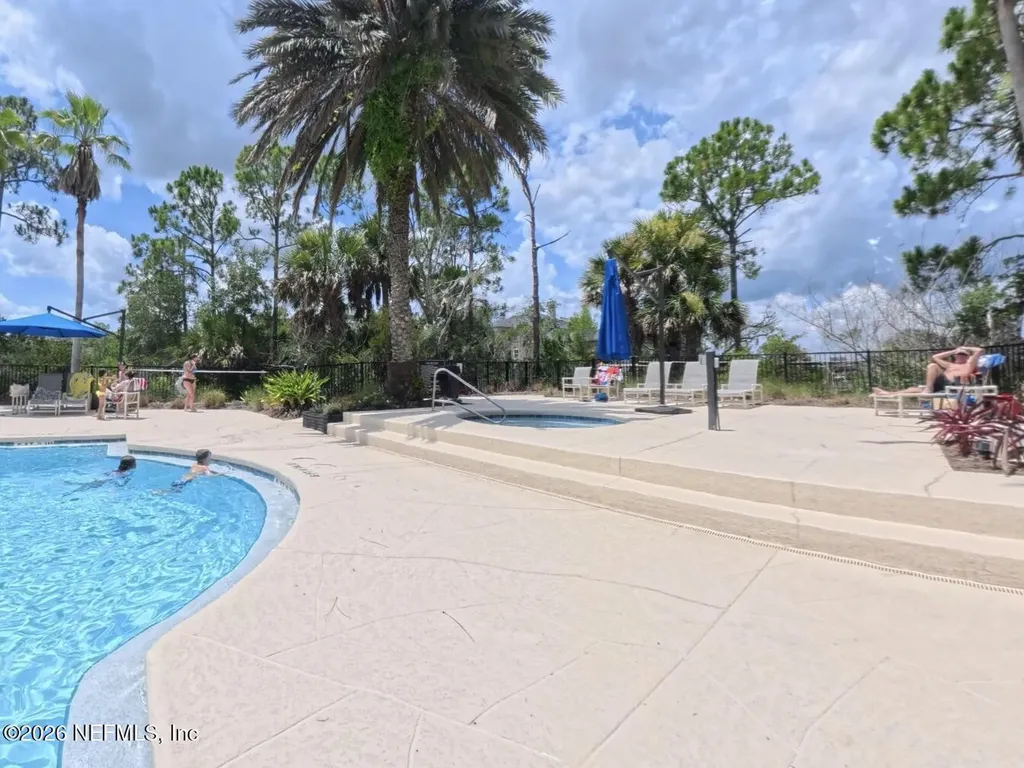 1701 The Greens Way Jacksonville Beach FL 32250