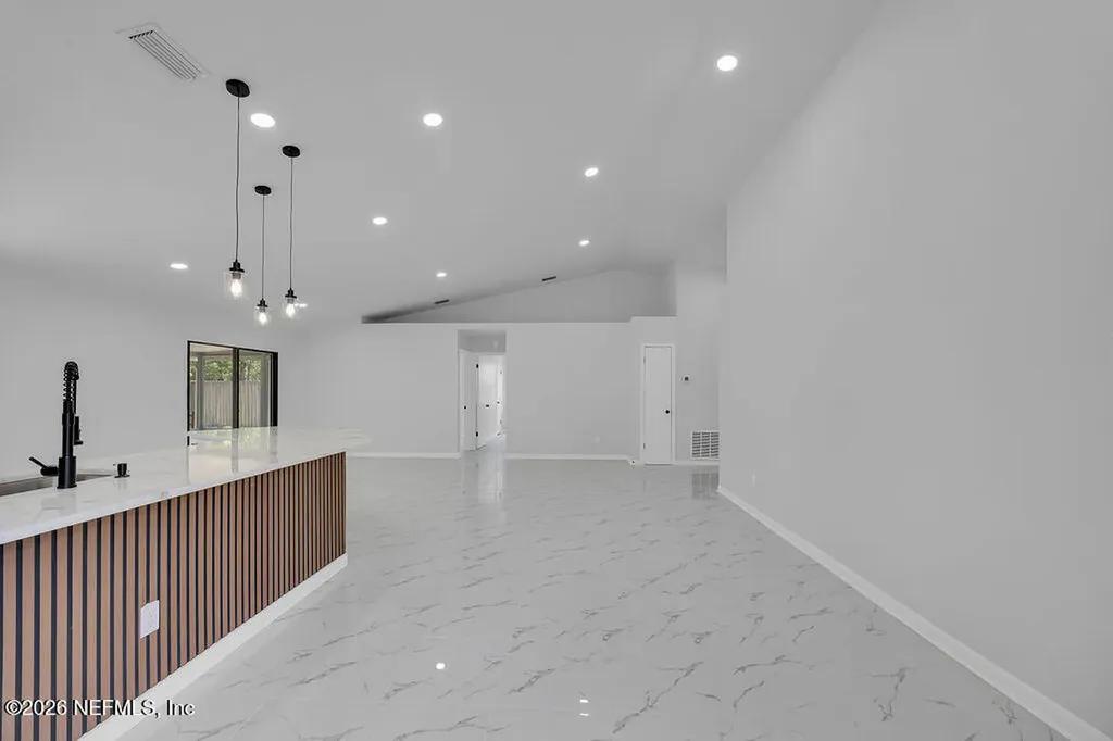 3861 Winter Berry Road E Jacksonville FL 32210