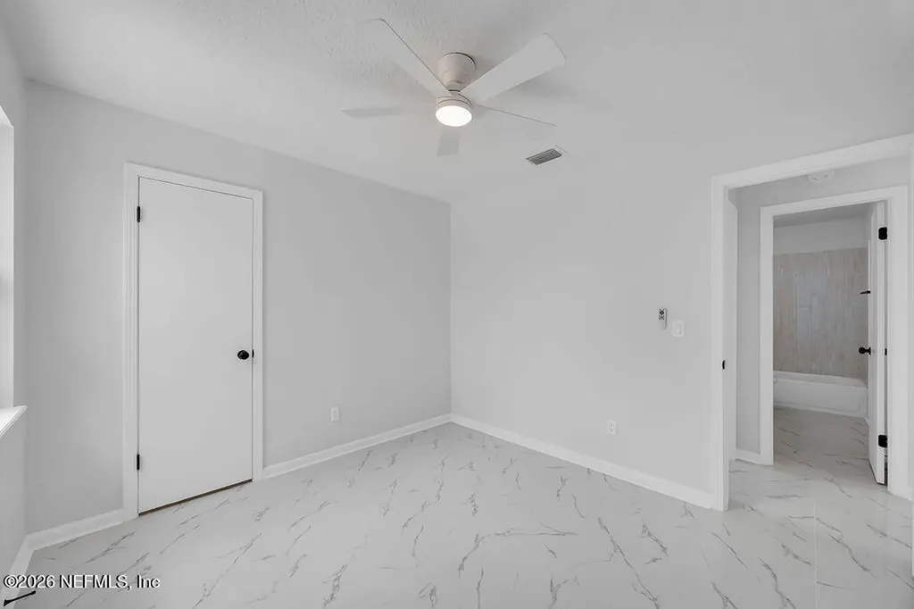 3861 Winter Berry Road E Jacksonville FL 32210