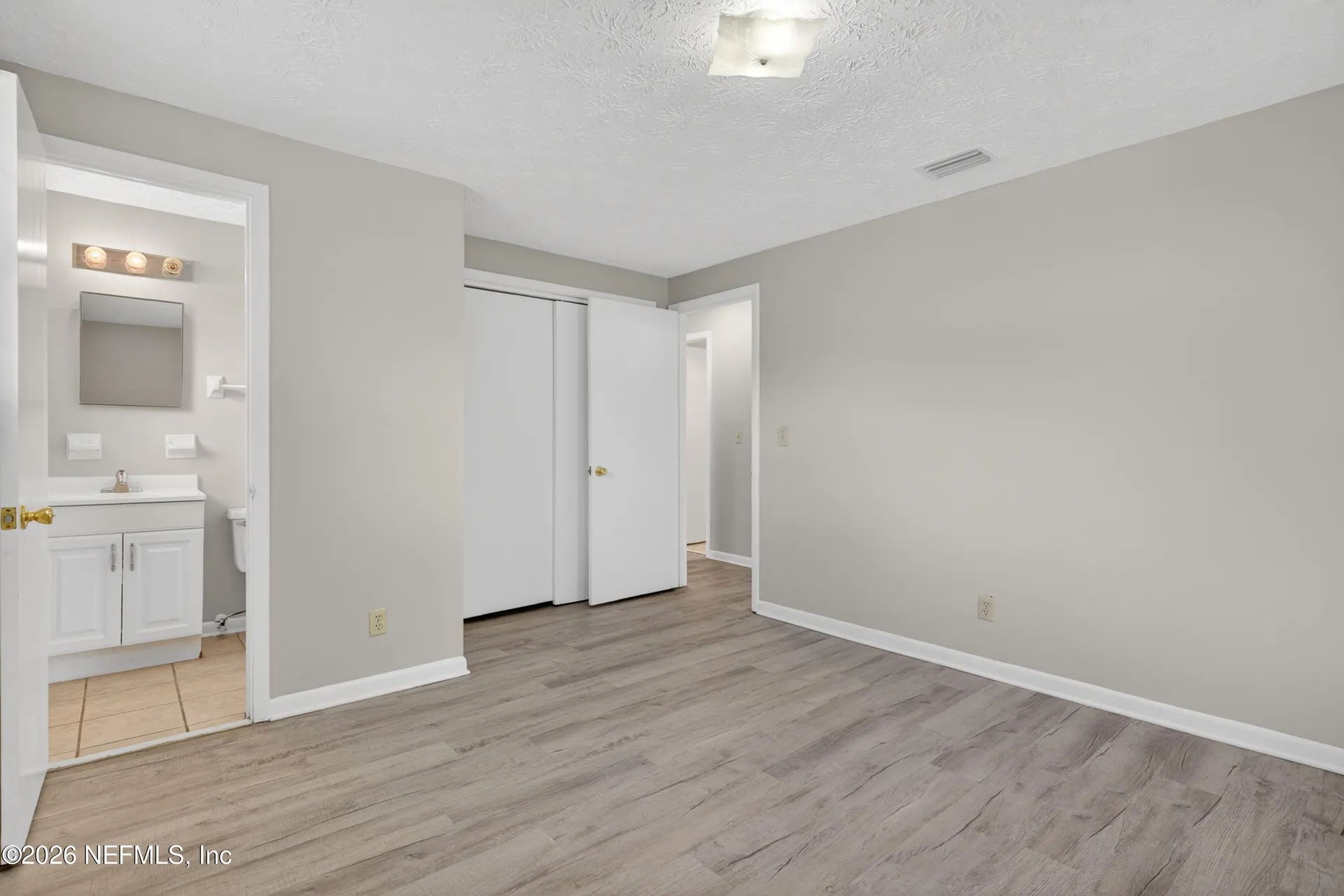 4257 Packard Drive Jacksonville FL 32246